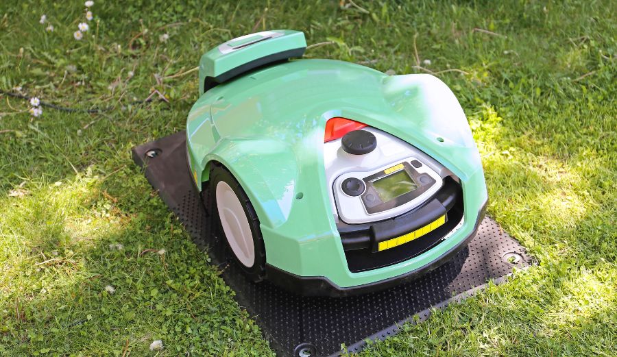 Commercial Robotic Lawn Mowers